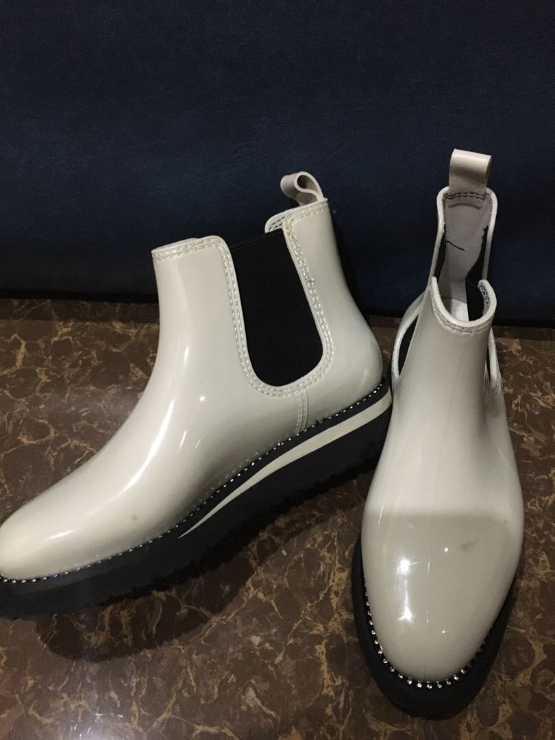 naturalizer luna boot