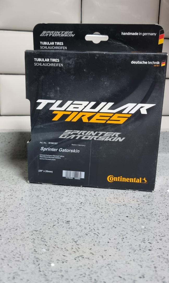 ROAD BIKE GATOR SKIN TIRES FOR SALE!!! 700x25c, Sports Equipment