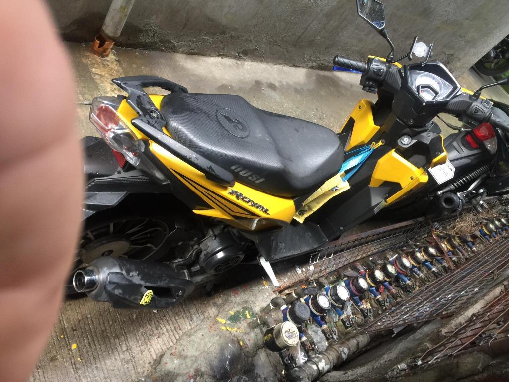 royal rusi motorcycle