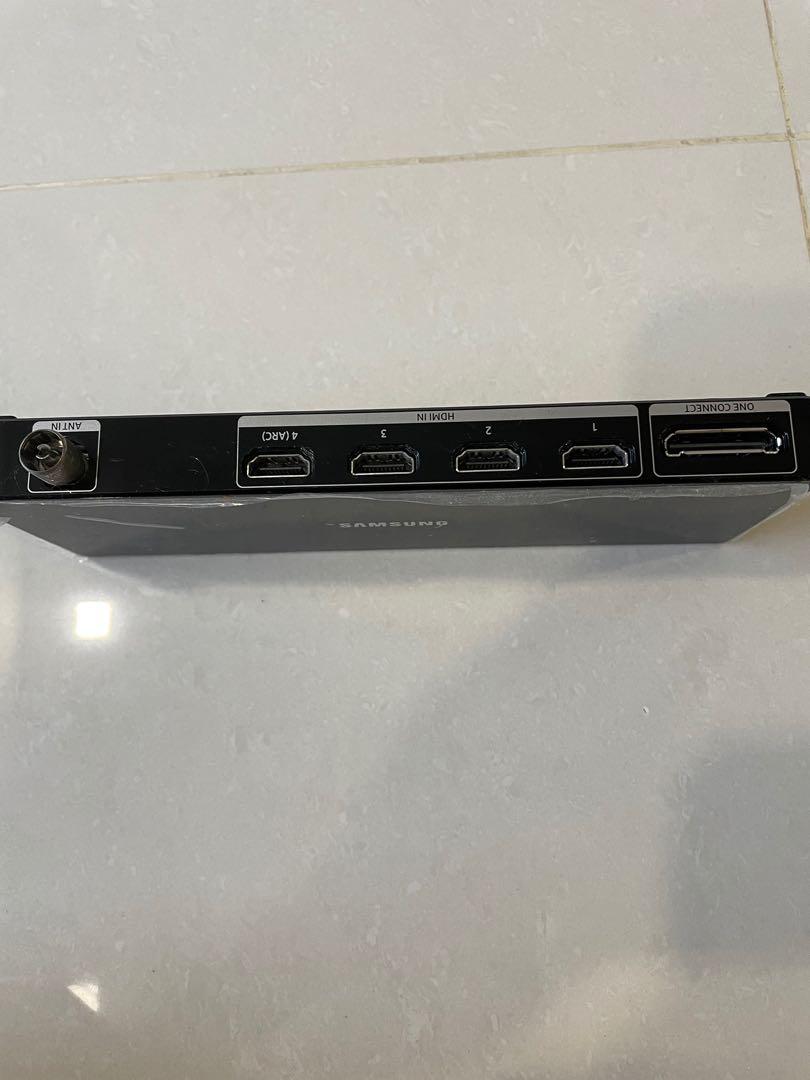 Samsung tv hdmi antenna box come with cables and plug, TV & Home