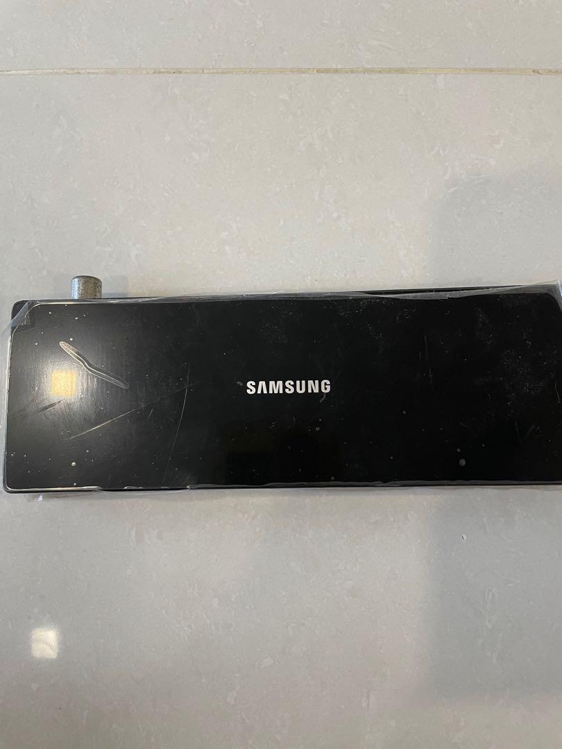 Samsung tv hdmi antenna box come with cables and plug, TV & Home