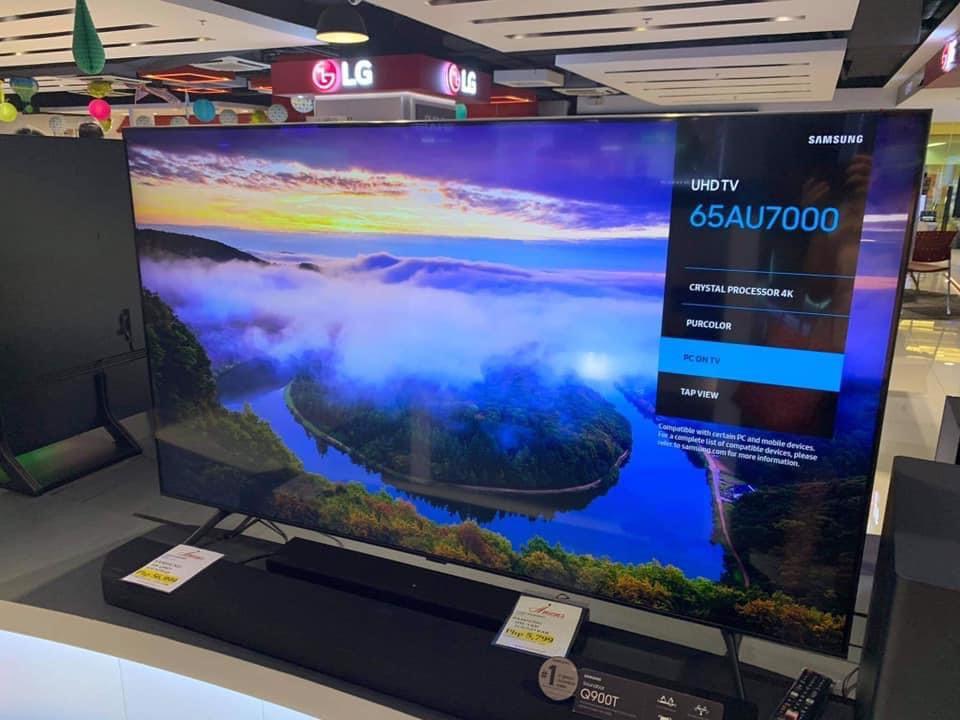 SAMSUNG UHD SMART TV, TV & Home Appliances, TV & Entertainment, TV on