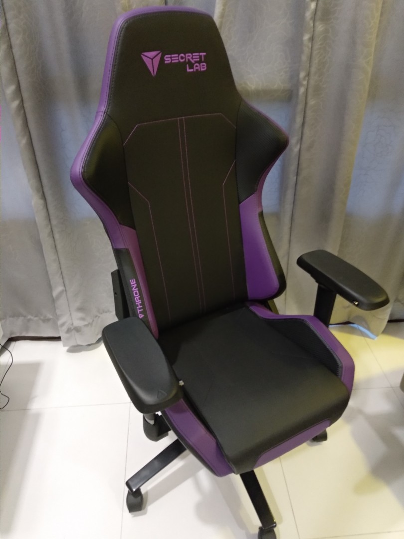 Secret lab hot sale purple chair