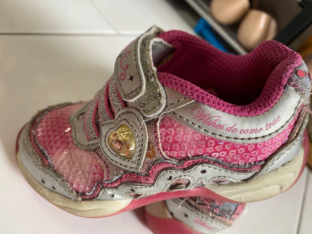 Stride Rite Disney Princess Shoes size EU23.5 with flashing lights