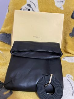 （分類：）位於 。 由 fatblackpug 提交（商品編號 1091973119，圖片 1）。簡介： 。
