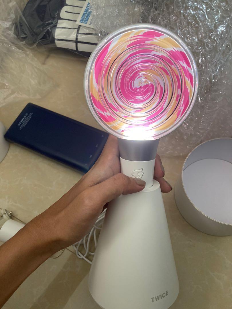 TWICE Lightstick Candy Bong V1 Version 1, Hobbies & Toys, Memorabilia