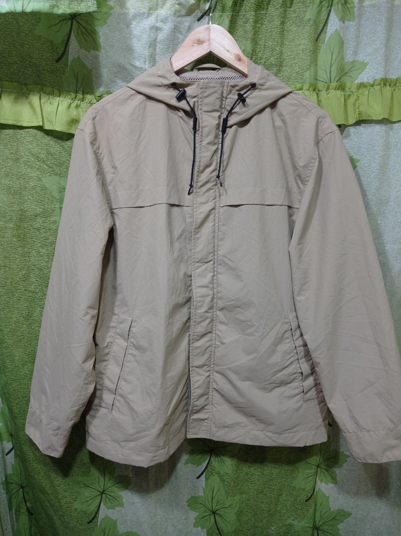 Uniqlo Windbreaker Khaki Jacket