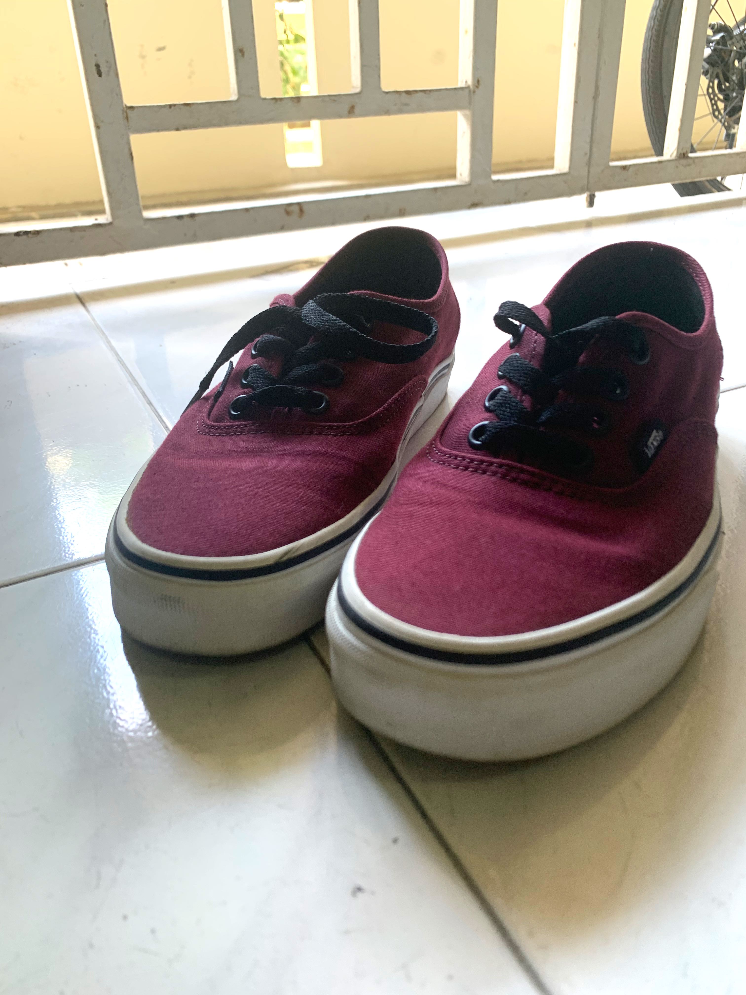 maroon vans uk