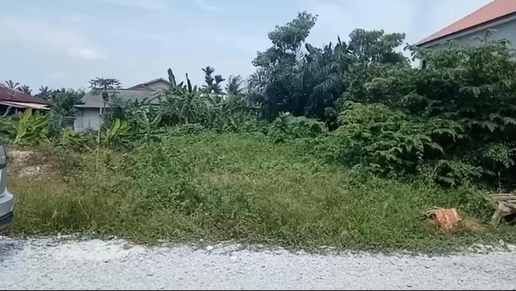 Klinik Desa Jalan Kebun - Tanah Lot Banglo Cantik Dekat Jalan 