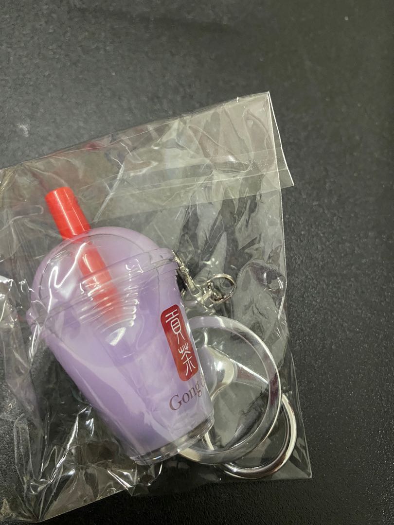 WTTGong cha bubble tea keychain, Everything Else on Carousell