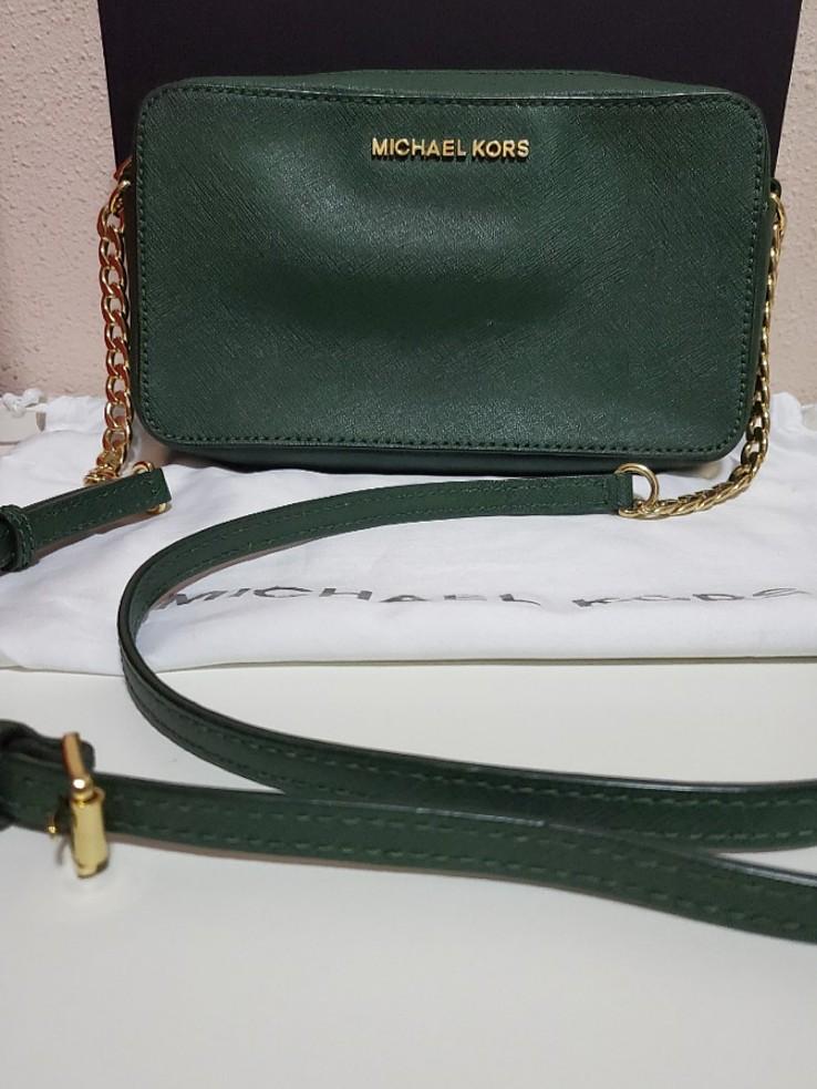 michael kors green sling bag