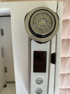 （分類：）位於 。 由 karenlam27 提交（商品編號 1092145464，圖片 1）。簡介： 。