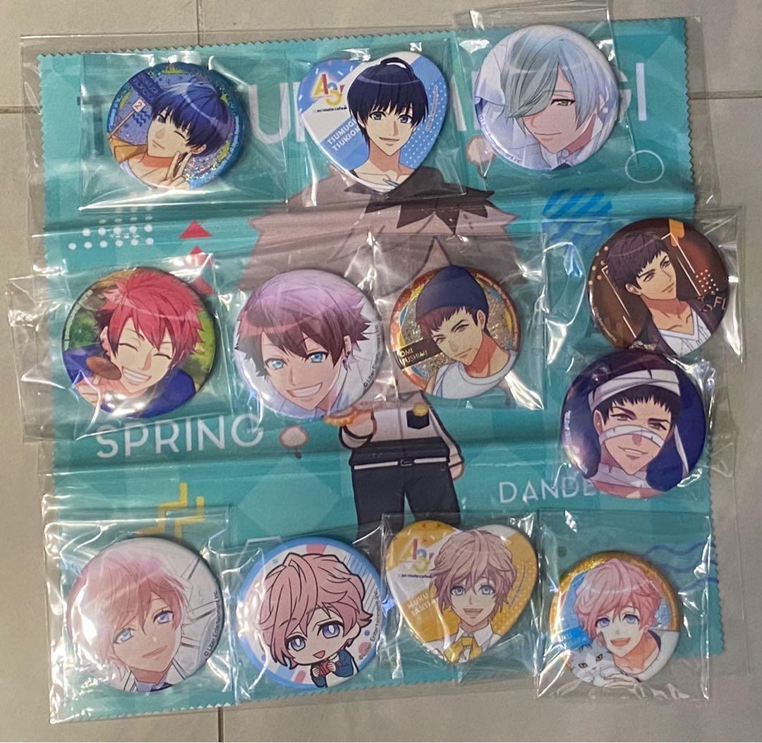 A3 各種襟章 向坂椋 七尾太一 伏見臣 月岡紬 御影密 玩具 遊戲類 其他 Carousell