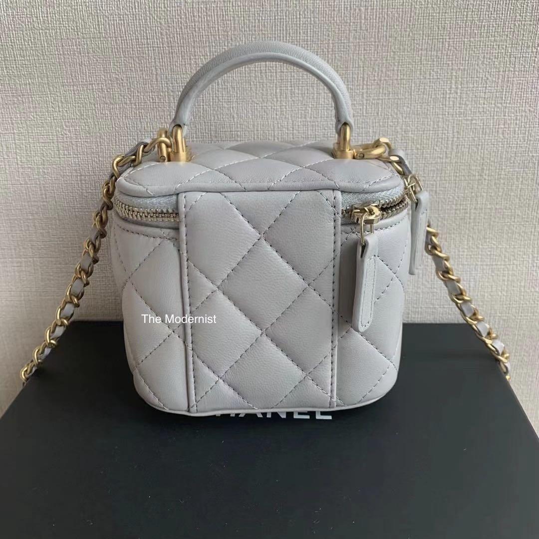 CHANEL Small Vanity with Chain (AP2198 B06660 94305)