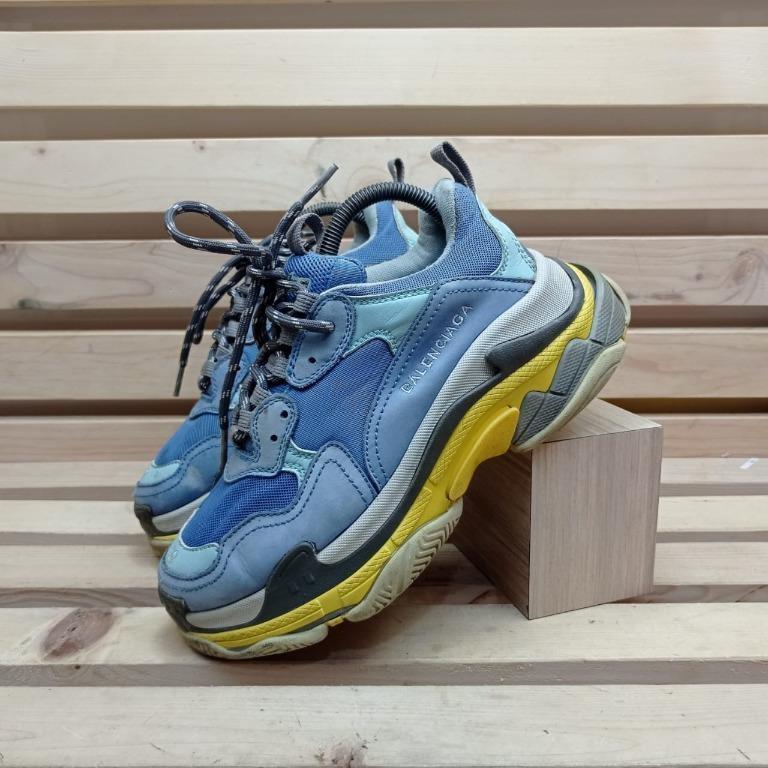 Ssense balenciaga on sale speed trainer