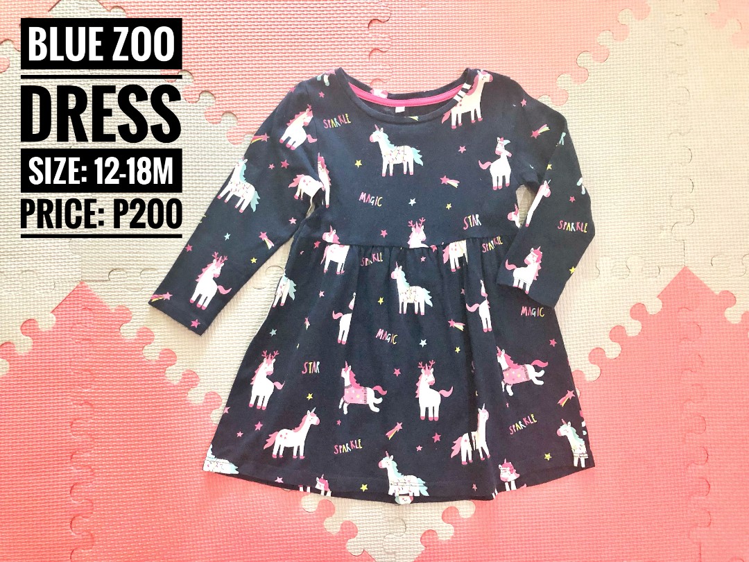 smart casual dress code trainers