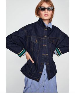 (Category: ) located in . Submitted by _brandsforless_ (Listing ID 1092281416, Image 1). Description: .