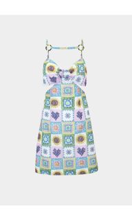 (Category: ) located in . Submitted by thriftingthingszz (Listing ID 1092156228, Image 1). Description: .