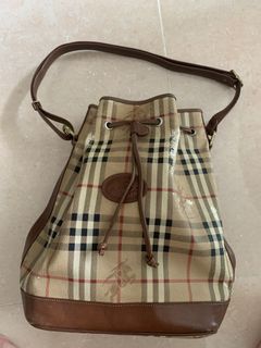 （分類：）位於 。 由 chanccc10 提交（商品編號 1092209801，圖片 1）。簡介： 。