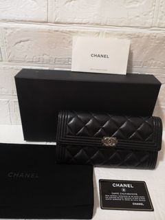 (Category: ) located in . Submitted by closetworks (Listing ID 1092350750, Image 1). Description: .