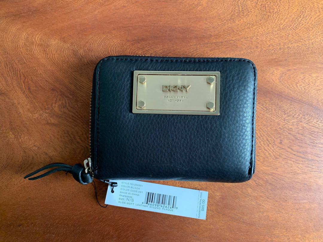 clearance wallets