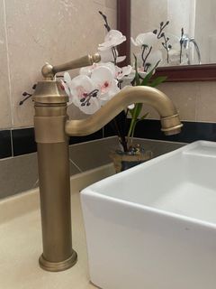 (Category: ) located in . Submitted by ang_t (Listing ID 1092195794, Image 1). Description: .