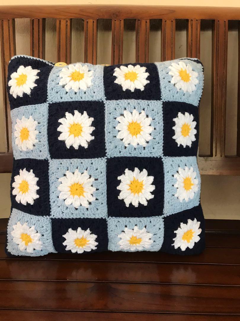 Crochet cushion cover design discount