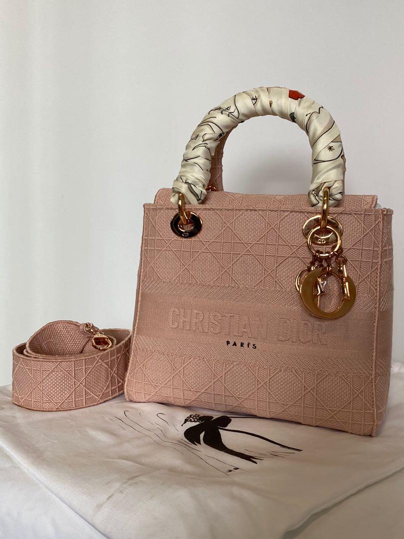 Lady d lite bag price 2025
