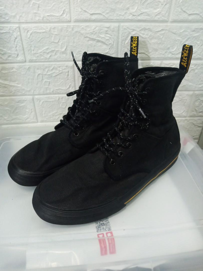 Doc martens top winsted