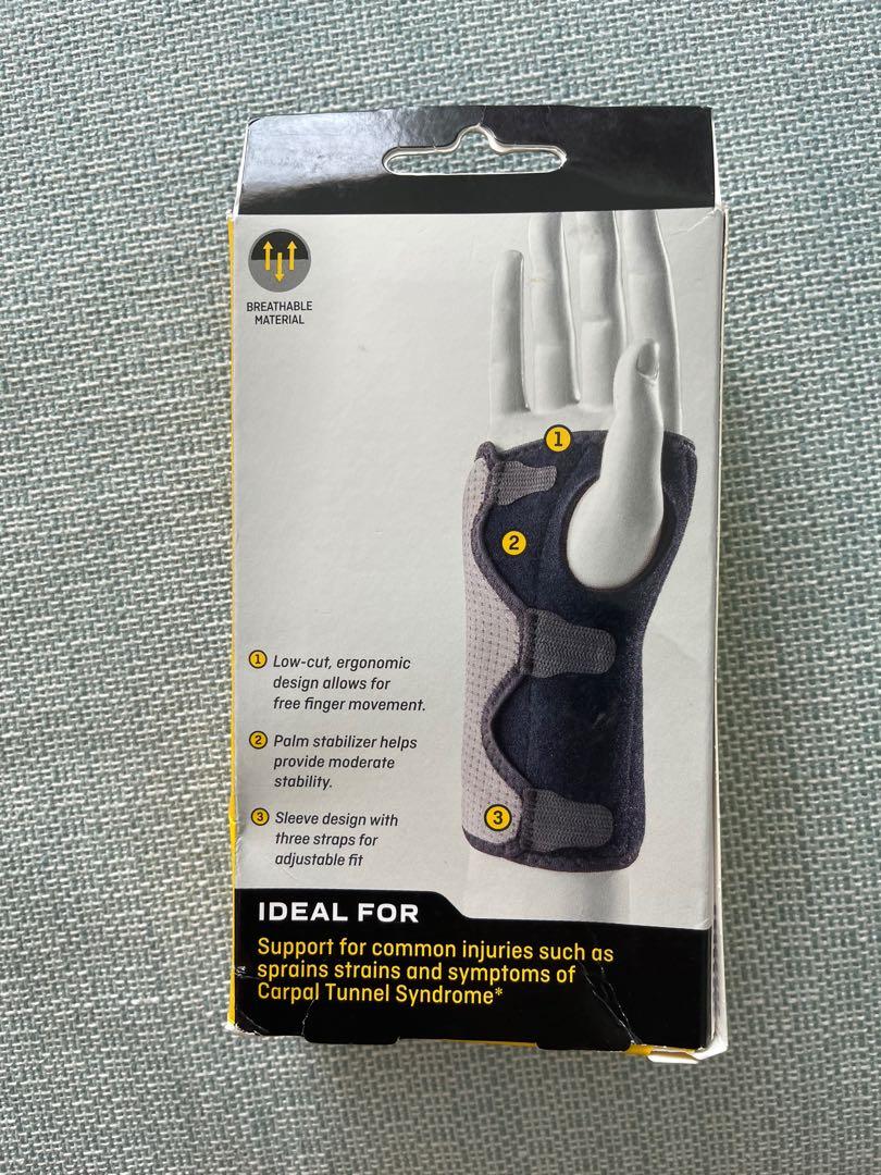 Futuro wrist brace support carpal tunnel, Sports Equipment, Other
