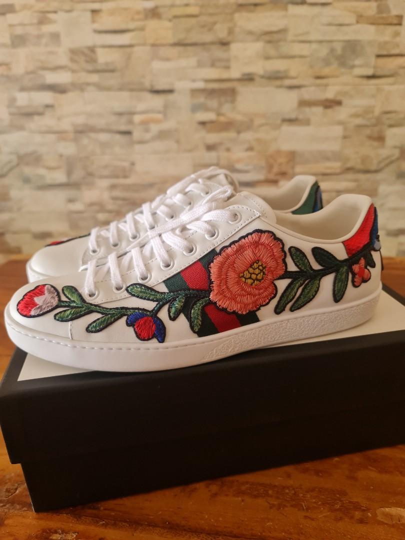 Gucci Ace Sneakers Flower, Men's Fashion, Footwear, Sneakers on Carousell