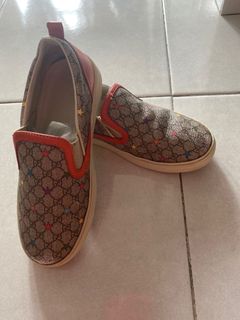 (Category: ) located in . Submitted by Nur_Ericca (Listing ID 1092231836, Image 1). Description: .