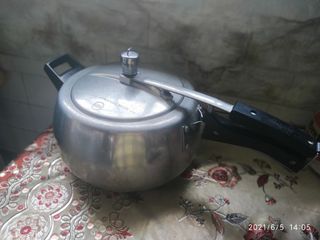 (Category: ) located in . Submitted by ubaid_star (Listing ID 1092294988, Image 1). Description: .