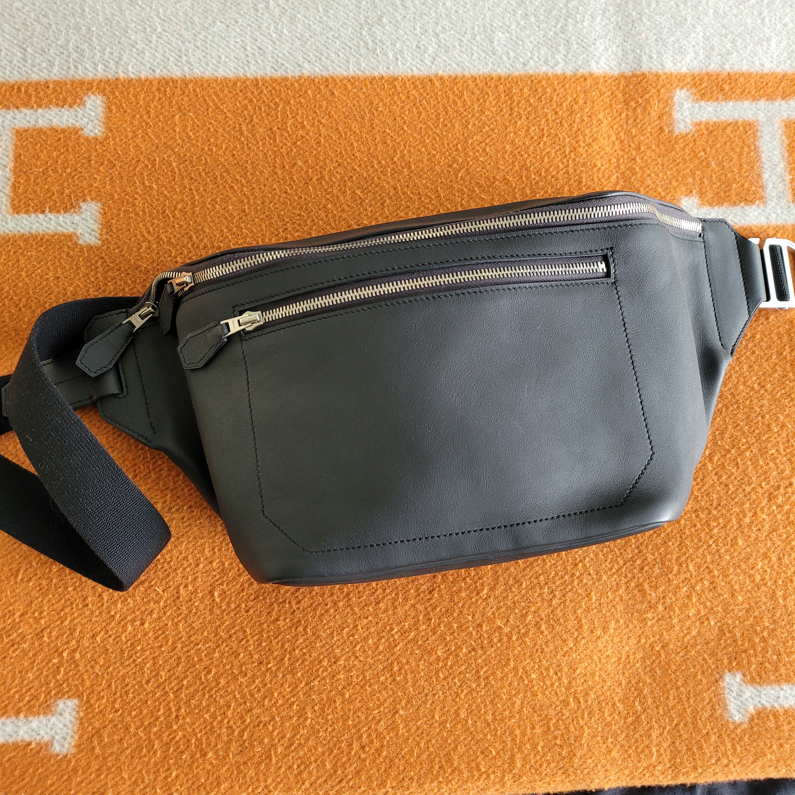 Hermes Navy Blue Evercolor Cityslide MM Belt Bag Hermes