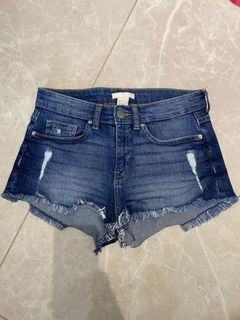 (Category: ) located in . Submitted by bb217 (Listing ID 1092209910, Image 1). Description: .