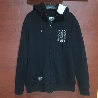 (Kategori: ) berada di . Dikirim oleh smallsecondbrand (ID iklan 1092296571, Gambar 1). Deskripsi: .