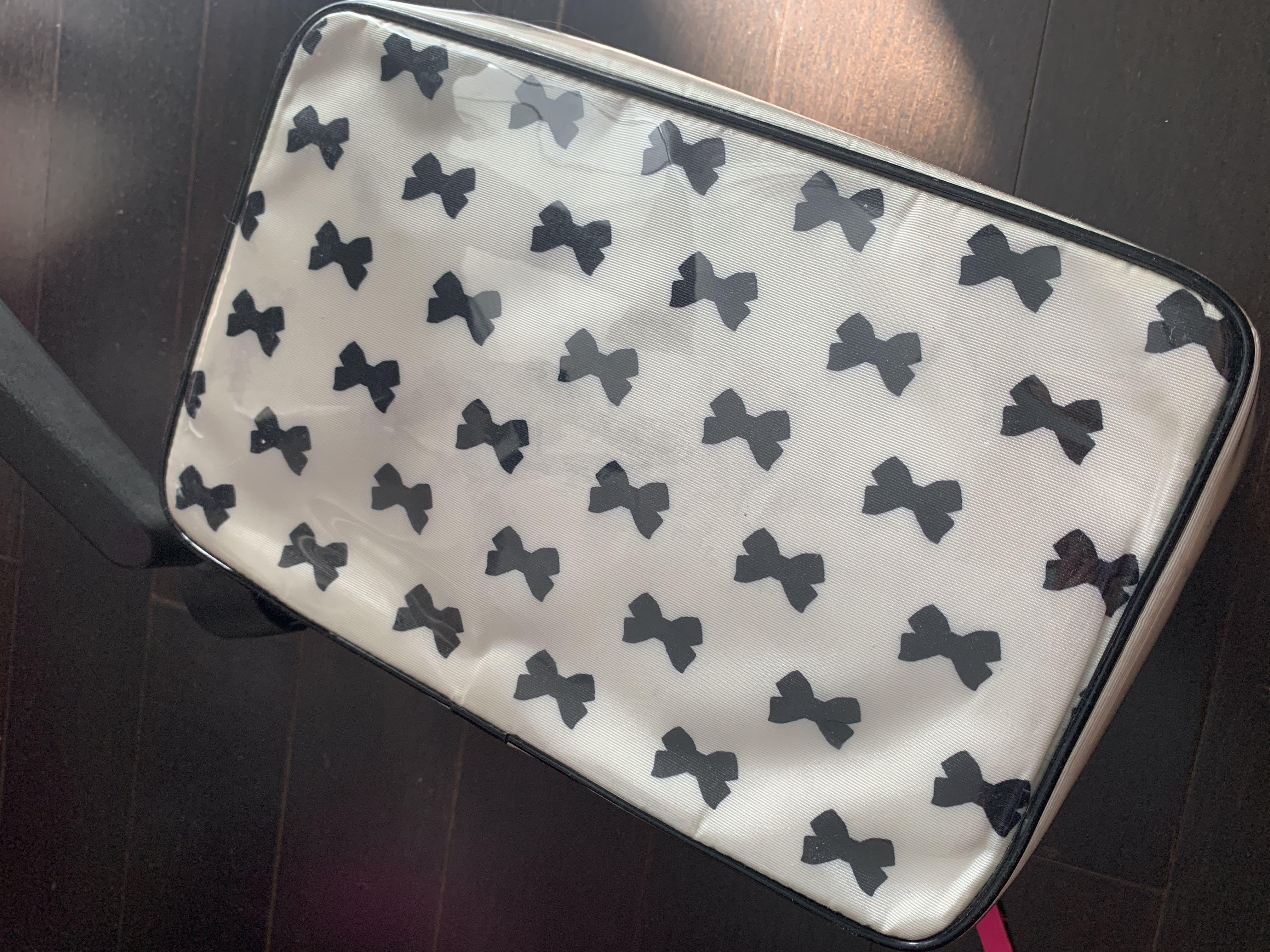 Kate Spade Cosmetic Case, Fesyen Wanita 