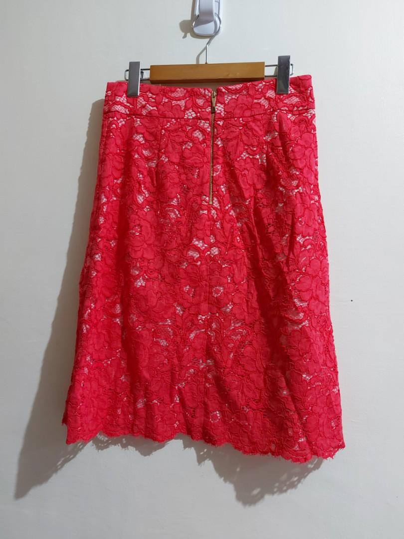 Kate Spade Lace A Line Skirt (Category: Luxury Apparel) located in Quezon City. Submitted by zoekloeonlineshop (Listing ID 1092143093, Image 3). Description: Kate Spade Lace A-Line Skirt Excellent Condition Size: 4 Best Fits 27" to 28" waistline Length: 24".