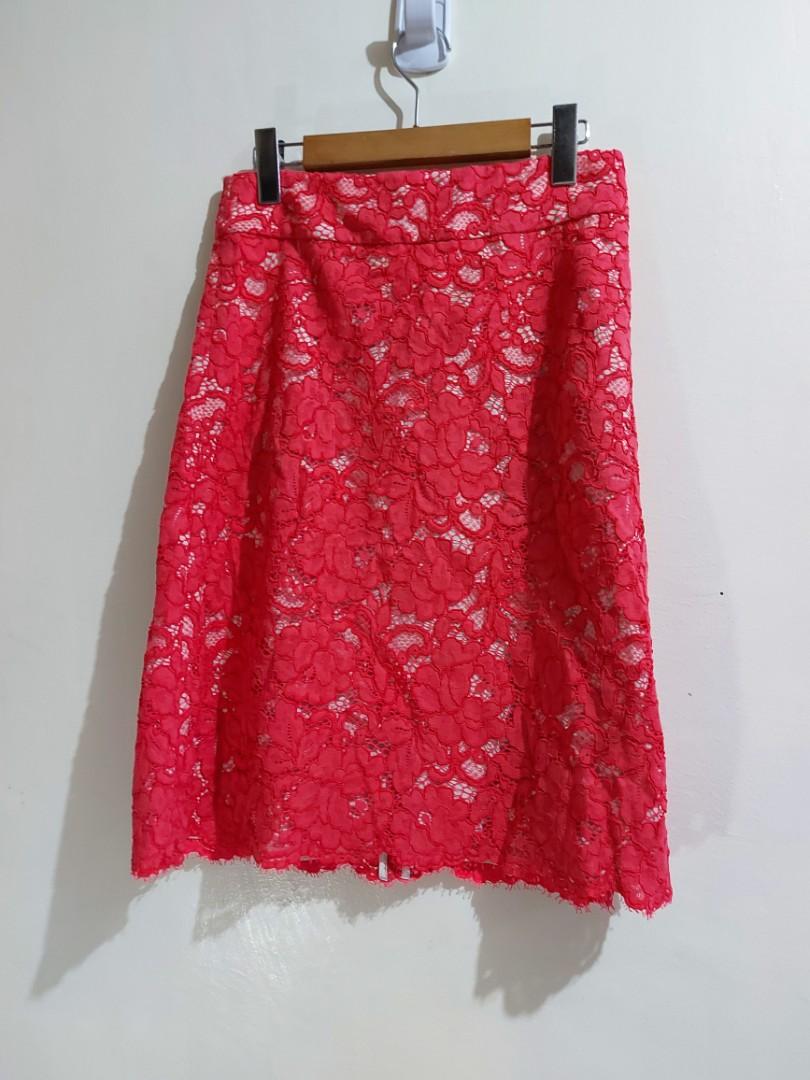 Kate Spade Lace A Line Skirt (Category: Luxury Apparel) located in Quezon City. Submitted by zoekloeonlineshop (Listing ID 1092143093, Image 2). Description: Kate Spade Lace A-Line Skirt Excellent Condition Size: 4 Best Fits 27" to 28" waistline Length: 24".