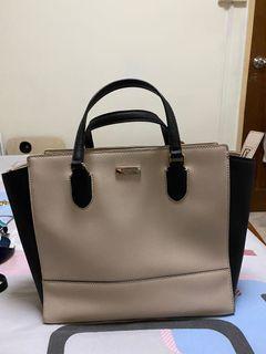 Authentic Kate Spade Preloved leather bag with long strap