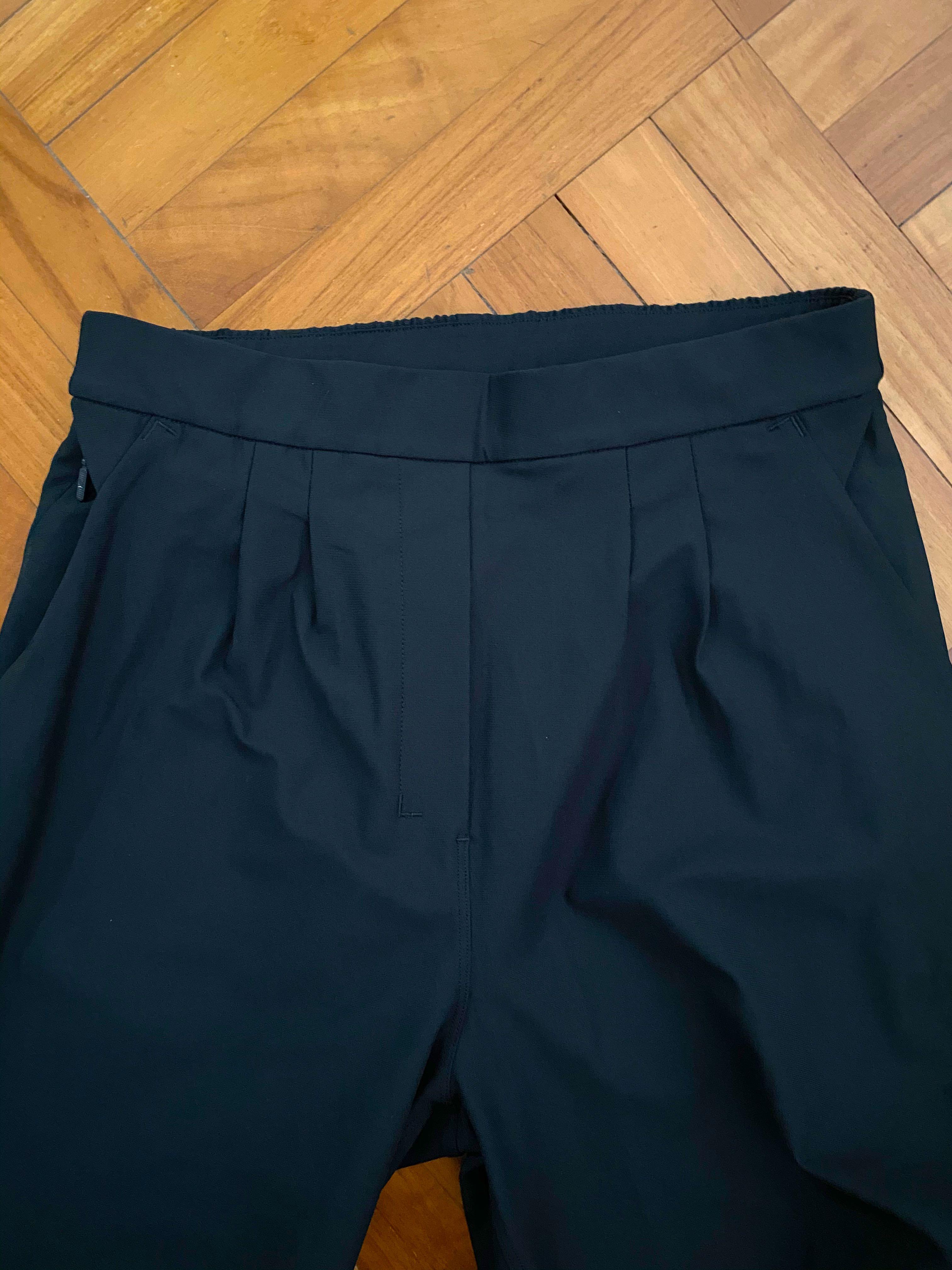 LULULEMON Essential High-Rise Trouser 