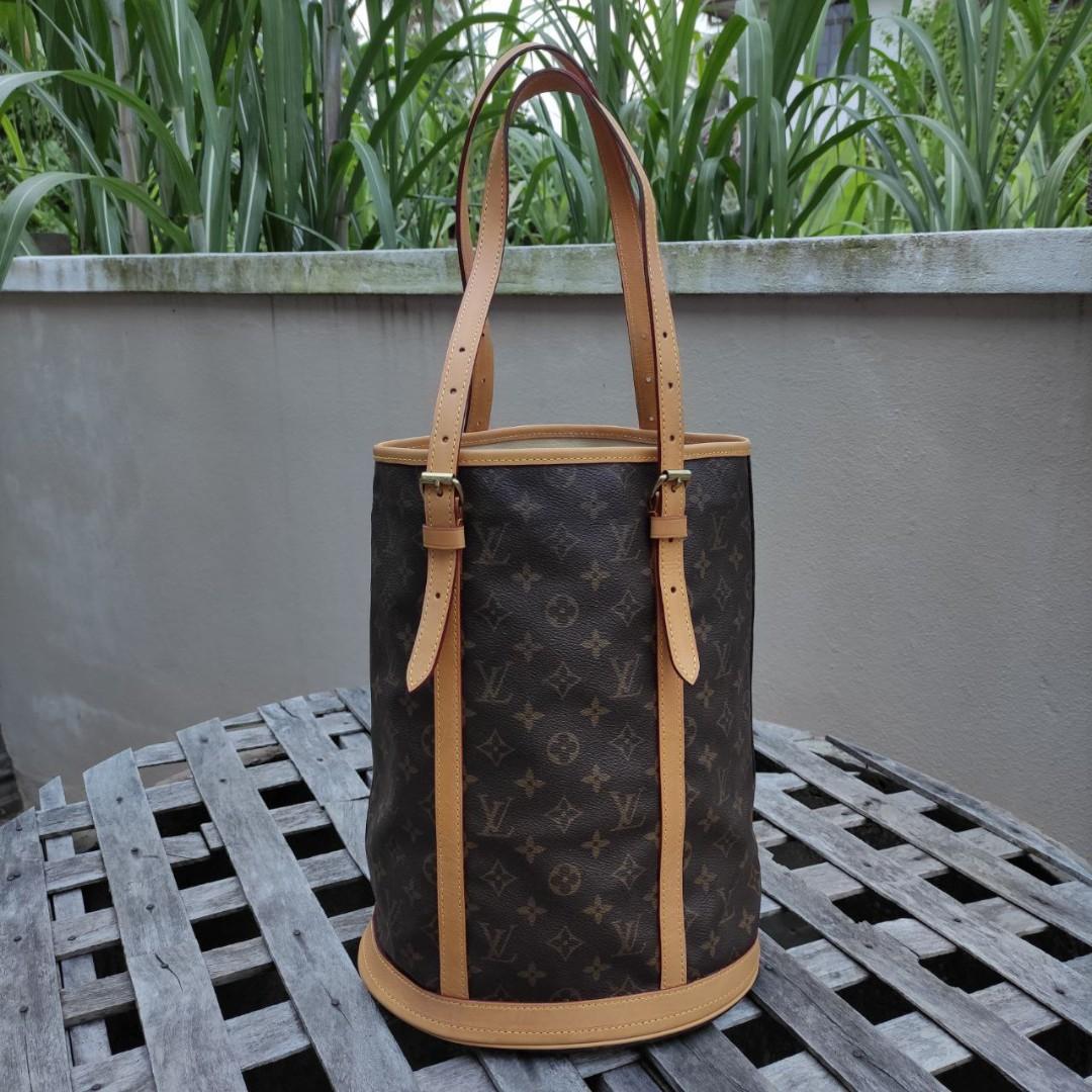 LV bucket pouch, Luxury, Bags & Wallets on Carousell