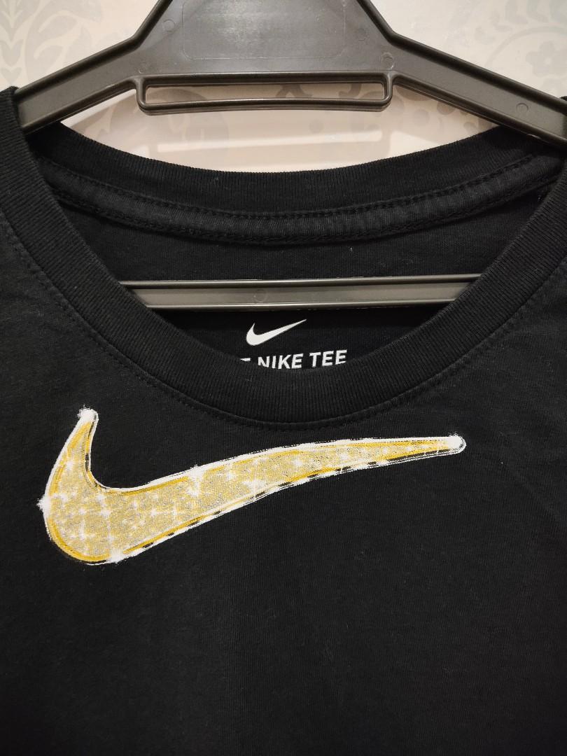 Black nike shirt outlet with gold swoosh