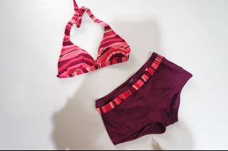 (Category: ) located in . Submitted by periwinkled (Listing ID 1092254427, Image 1). Description: .