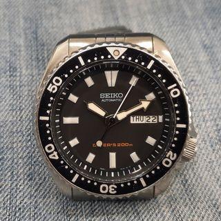 Rare Seiko SKX399 7S26-0020 200 Meters Automatic Men's Watch Rare Seiko SKX399 7S26-0020 200 Meters Automatic Men's Watch