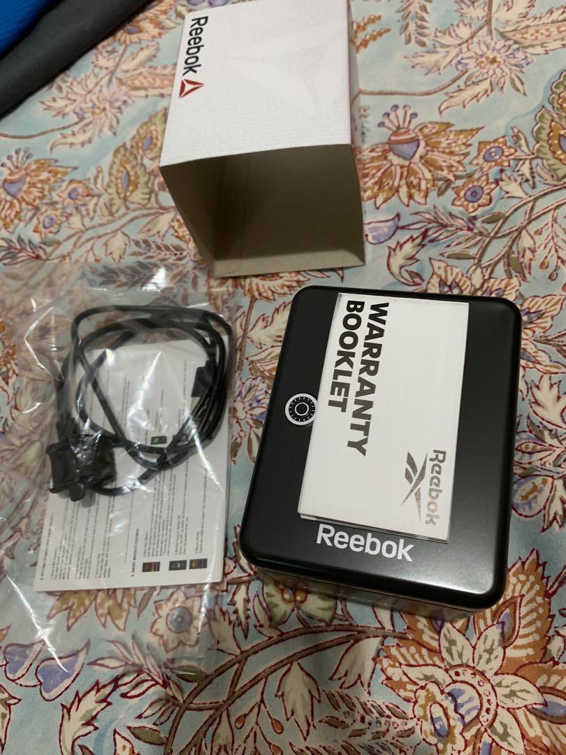 Reebok final smart watch fitness tracker