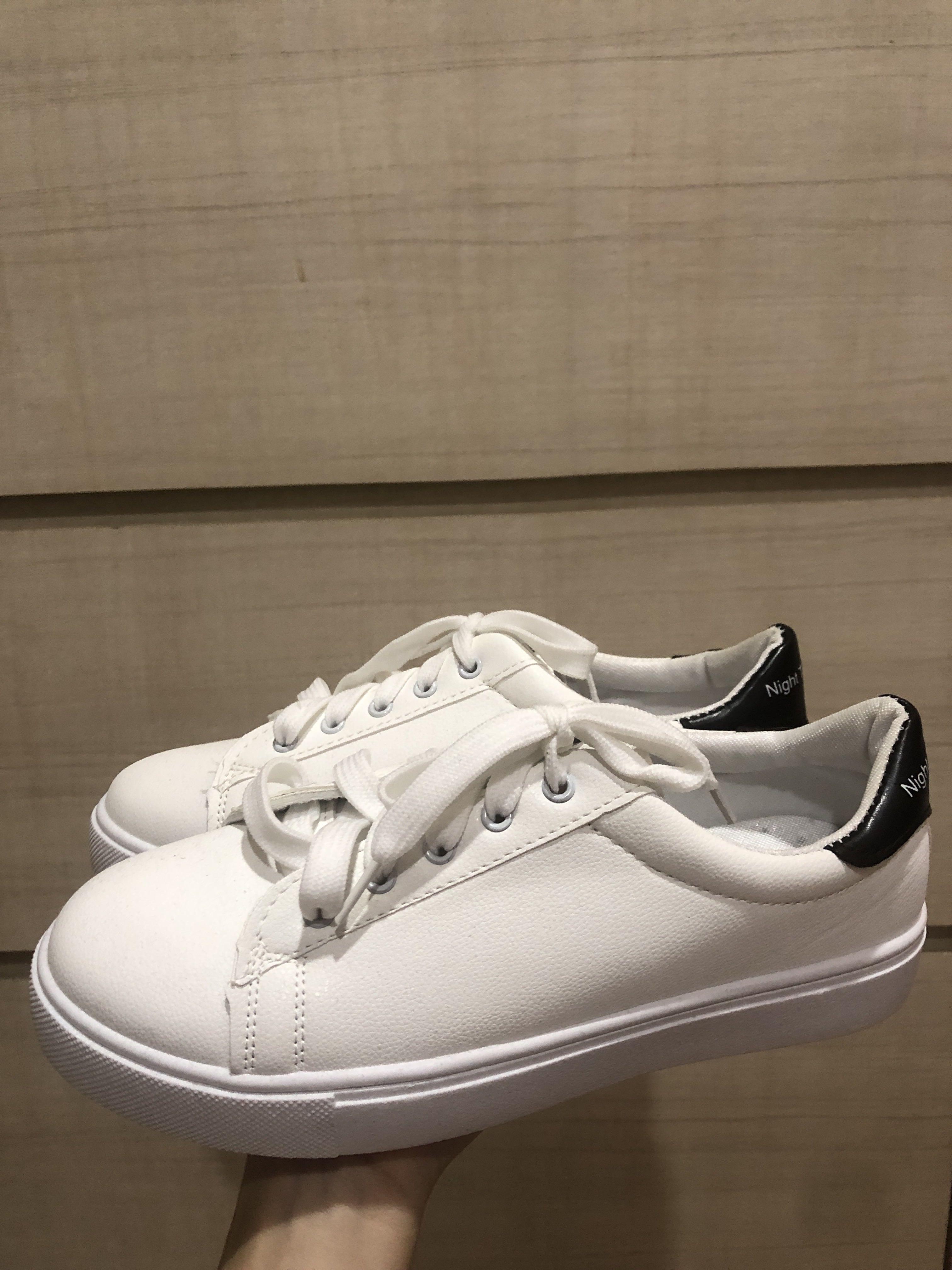 Bulk white shoes deals