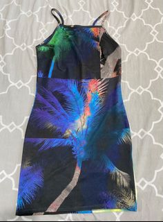 (Category: ) located in . Submitted by ac_shops14 (Listing ID 1092179142, Image 1). Description: .