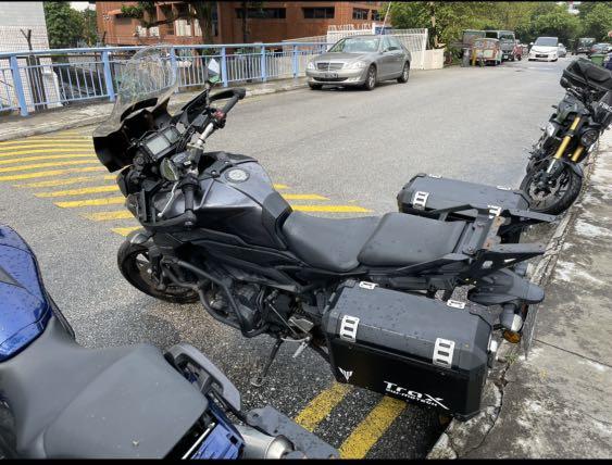 lightest 1000cc superbike