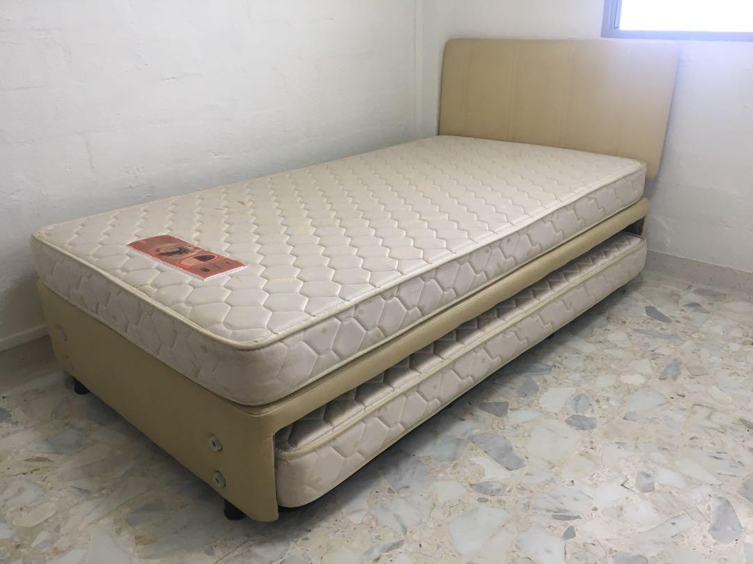 Slumberland trundle shop bed